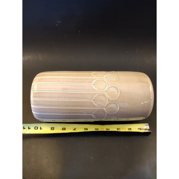 Beautiful Hand Thrown Tall Flower Vase Beige Cream Glaze Leaf‎ Pattern - Picture 8 of 9